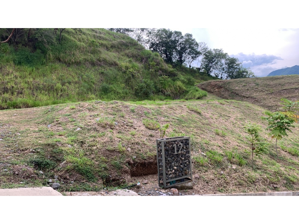 COD: 4134 -- Terreno - Bolombolo, Salgar - 1