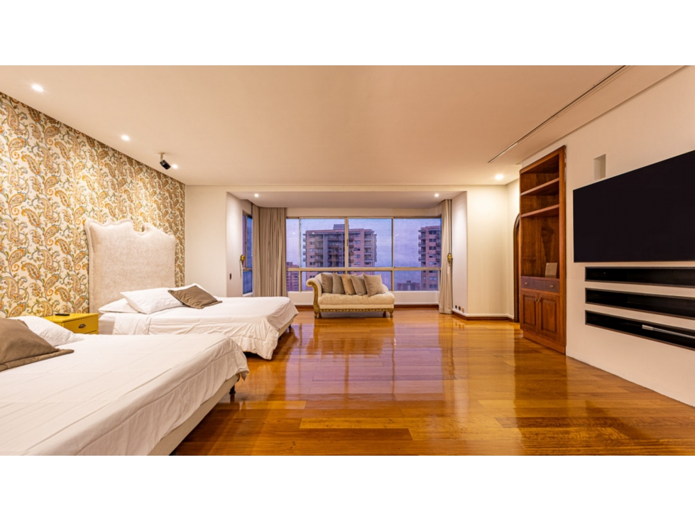 APARTAMENTO DE LUJO EN EL POBLADO