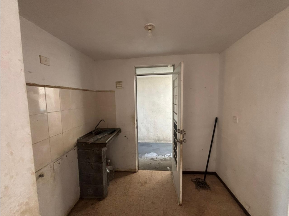 Amplio Departamento - 6