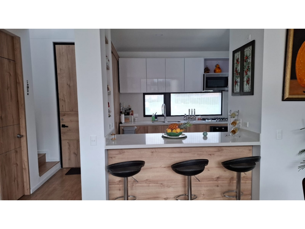 VENDO HERMOSA CASA EN CONJUNTO CERRADO EN CAJICA — foto 6
