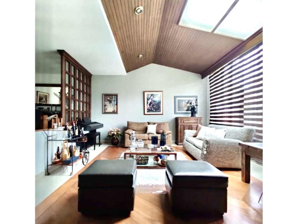 VENDO HERMOSA CASA EN NIZA CORDOBA TOTALMENTE REMODELADA