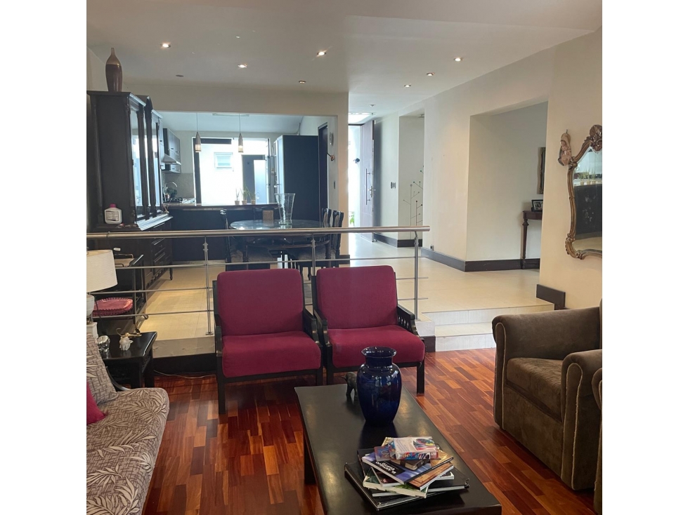 VENDO HERMOSA CASA EN NIZA TOTALMENTE REMODELADA — foto 4