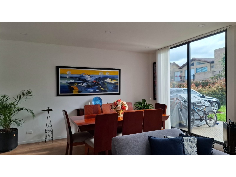 VENDO HERMOSA CASA EN CONJUNTO CERRADO EN CAJICA — foto 4