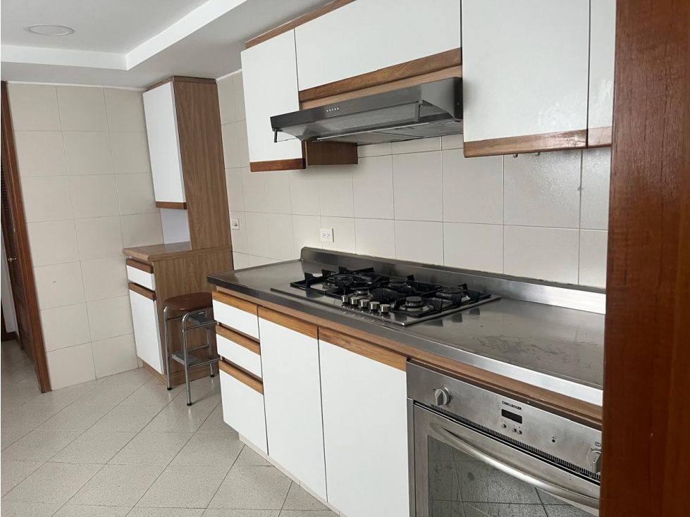 Apartamento en venta o renta en Rosales Bajo, Bogotá — foto 4