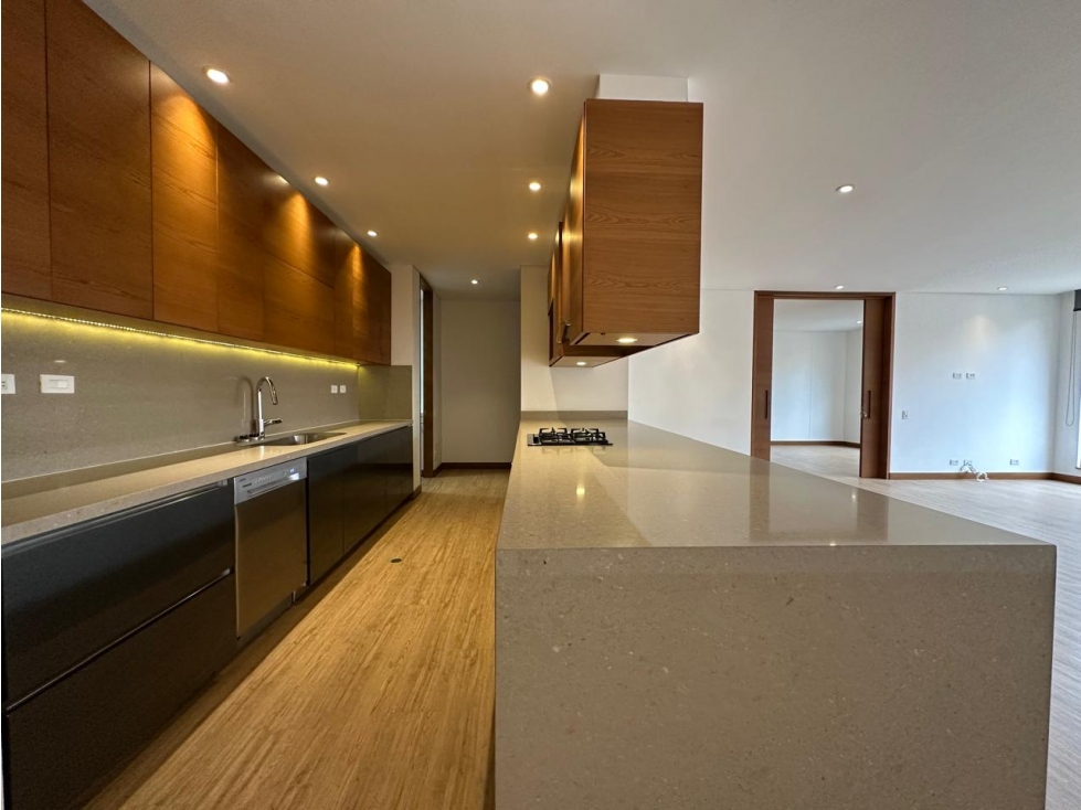 Apartamento en venta en Santa Barbara Alta, Bogotá — foto 3