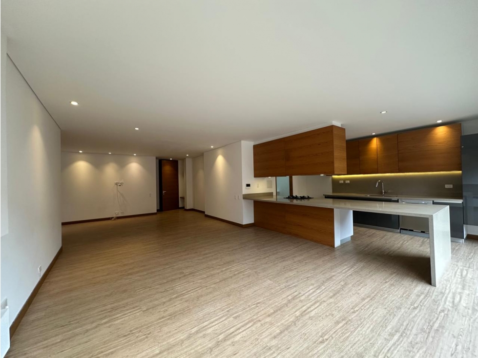 Apartamento en venta en Santa Barbara Alta, Bogotá — foto 4