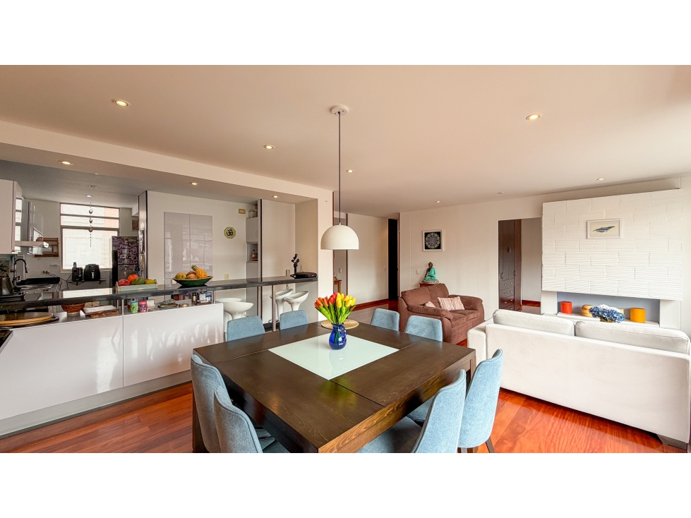 Apartamento en venta en Santa Barbara Central, Bogotá
