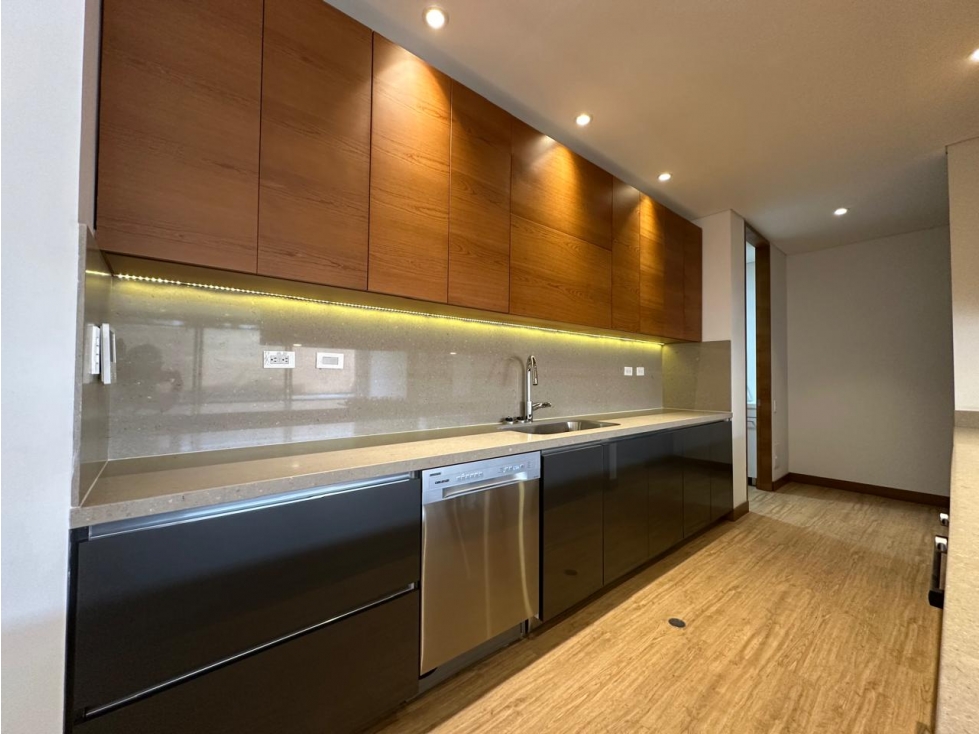 Apartamento en venta en Santa Barbara Alta, Bogotá — foto 4
