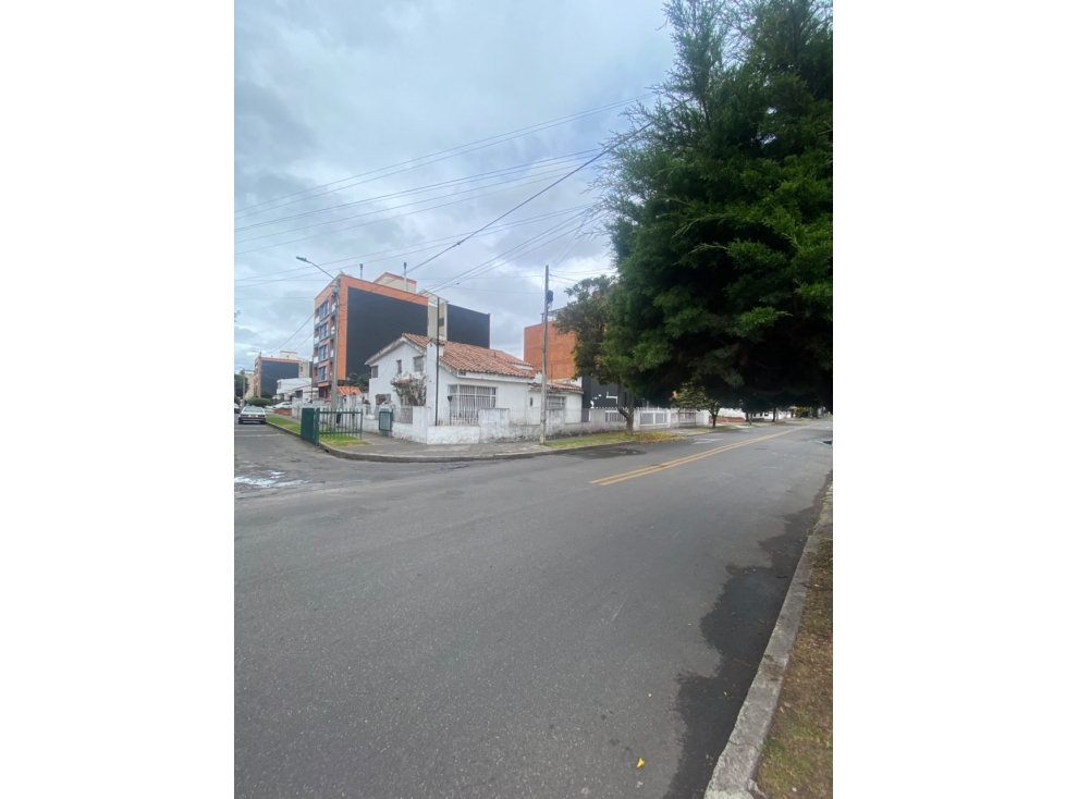Venta de lote esquinero en nueva autopista, Bogotá — foto 2