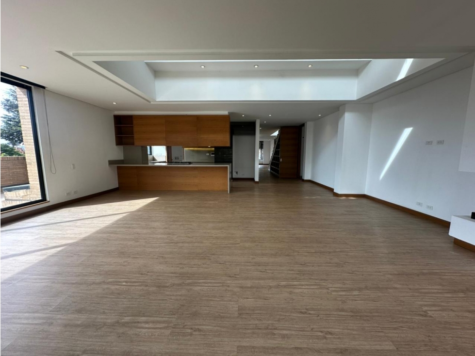 Apartamento en venta en Santa Barbara Alta, Bogotá — foto 2