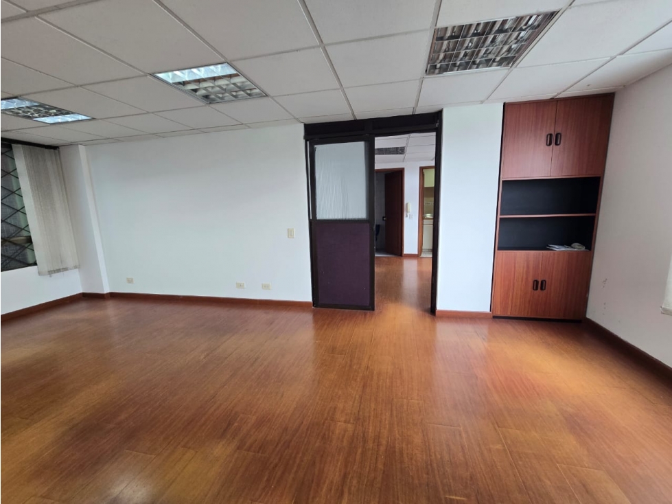 Oficina en venta en San Felipe, Bogotá