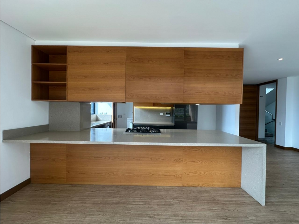 Apartamento en venta en Santa Barbara Alta, Bogotá — foto 4