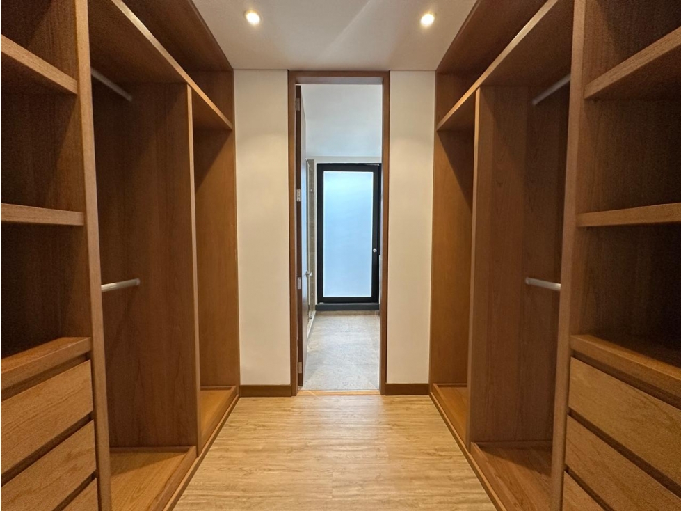 Apartamento en venta en Santa Barbara Alta, Bogotá — foto 6