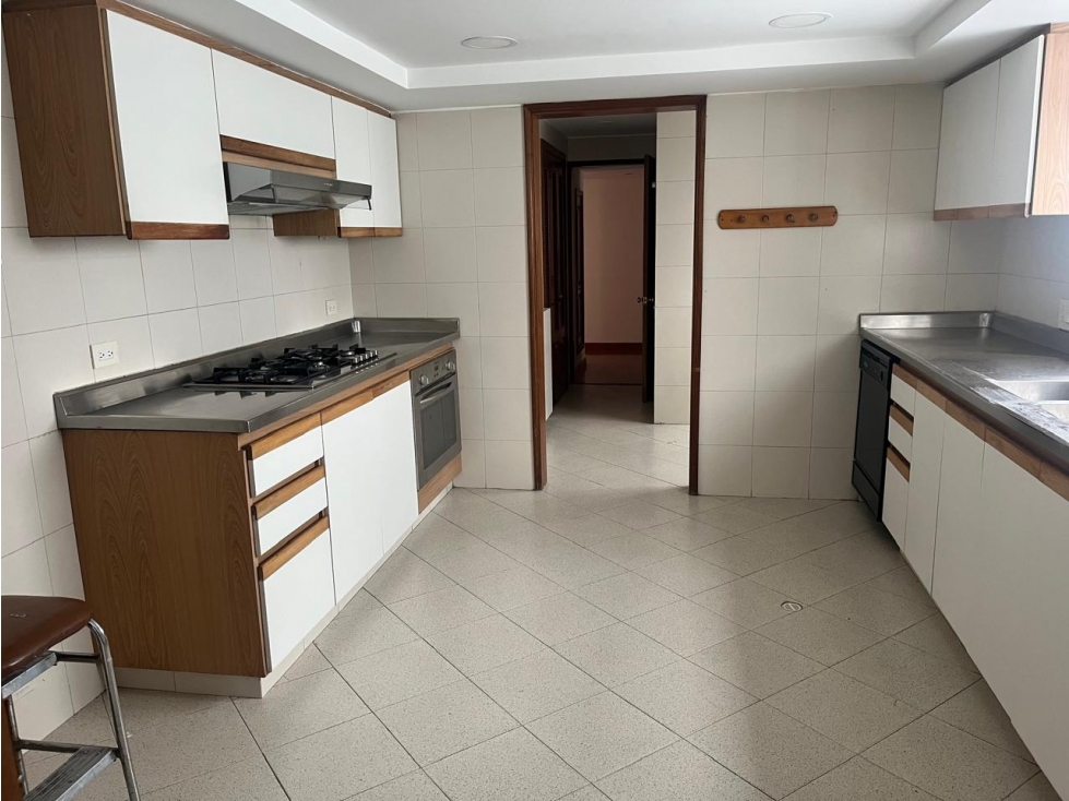 Apartamento en venta o renta en Rosales Bajo, Bogotá — foto 2