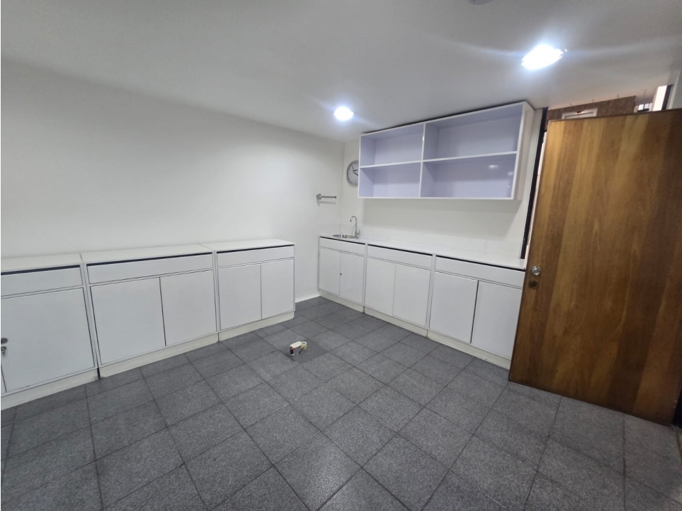 Consultorio para arriendo en Chico norte, Bogotá — foto 2
