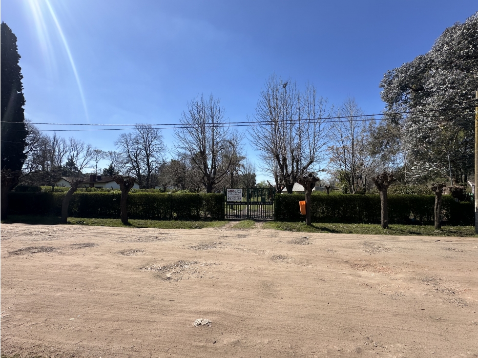 QUINTA AMPLIO TERRENO EN VENTA GENERAL RODRIGUEZ - 2