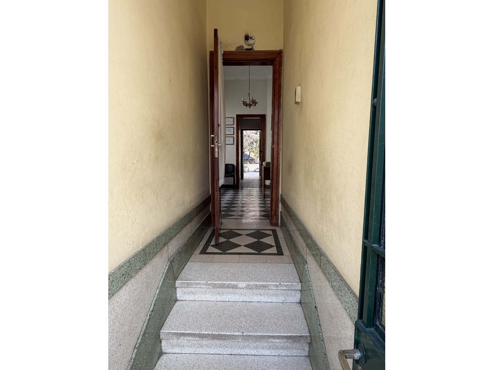 CASA VENTA LUJÁN CENTRO - 2