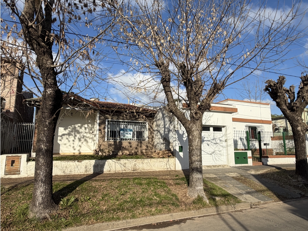 CASA VENTA LUJÁN CENTRO - 2