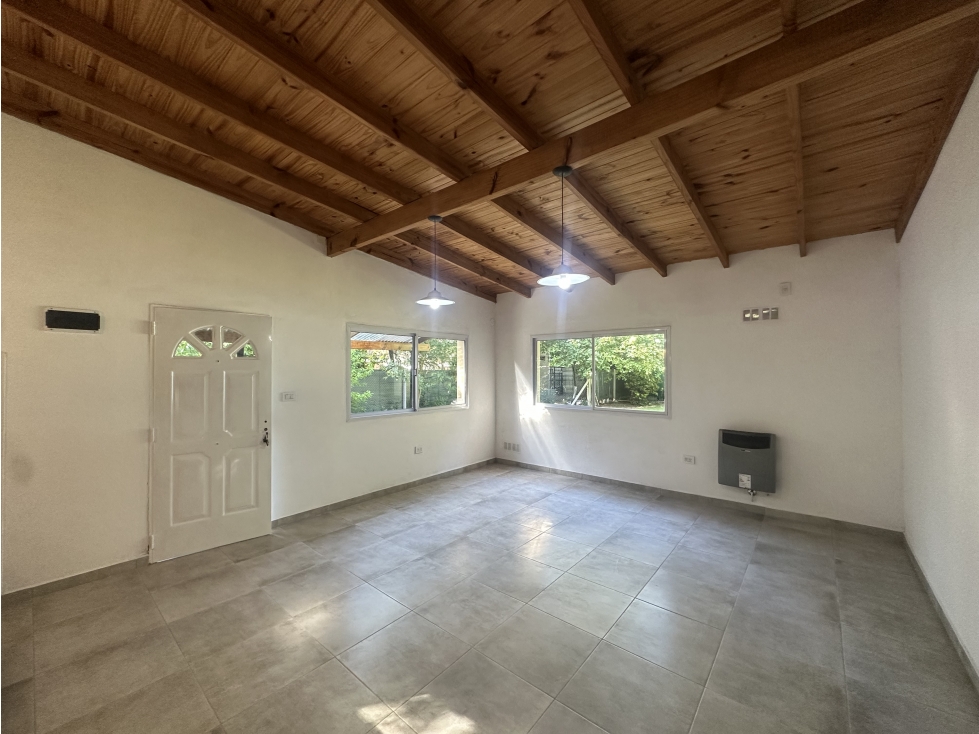 CASA QUINTA RETASADA VENTA HOSTERÍA SUR LUJÁN — foto 4