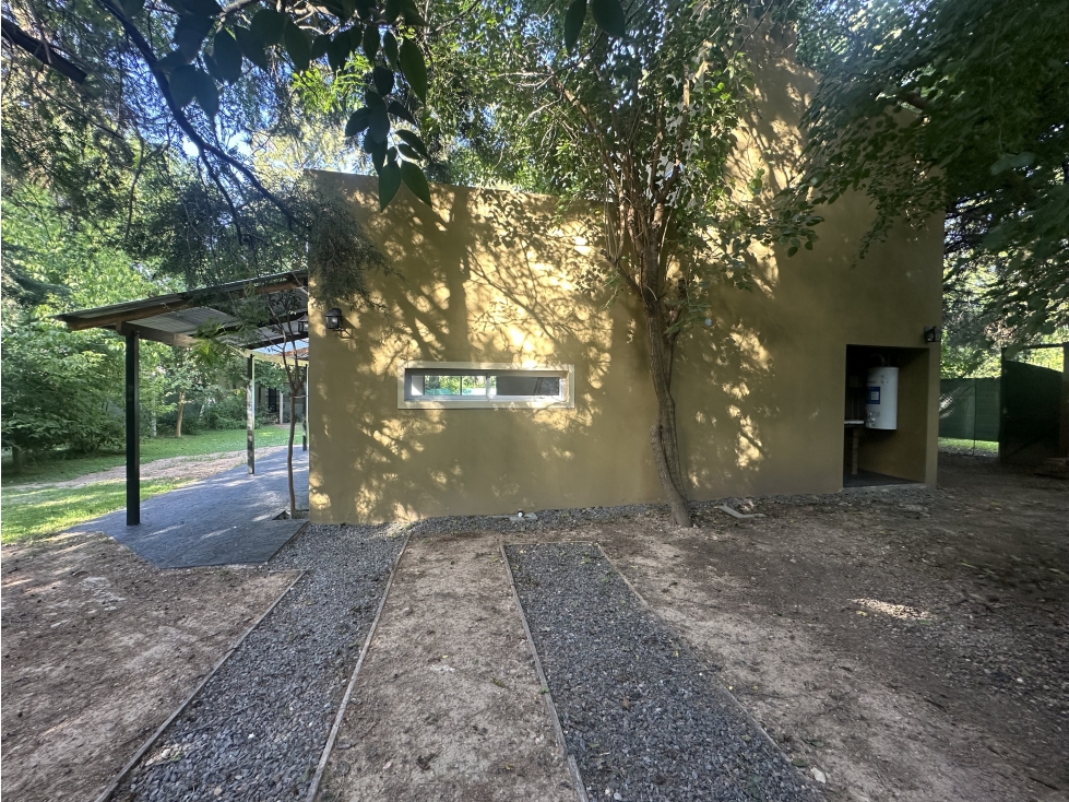 CASA QUINTA RETASADA VENTA HOSTERÍA SUR LUJÁN — foto 3