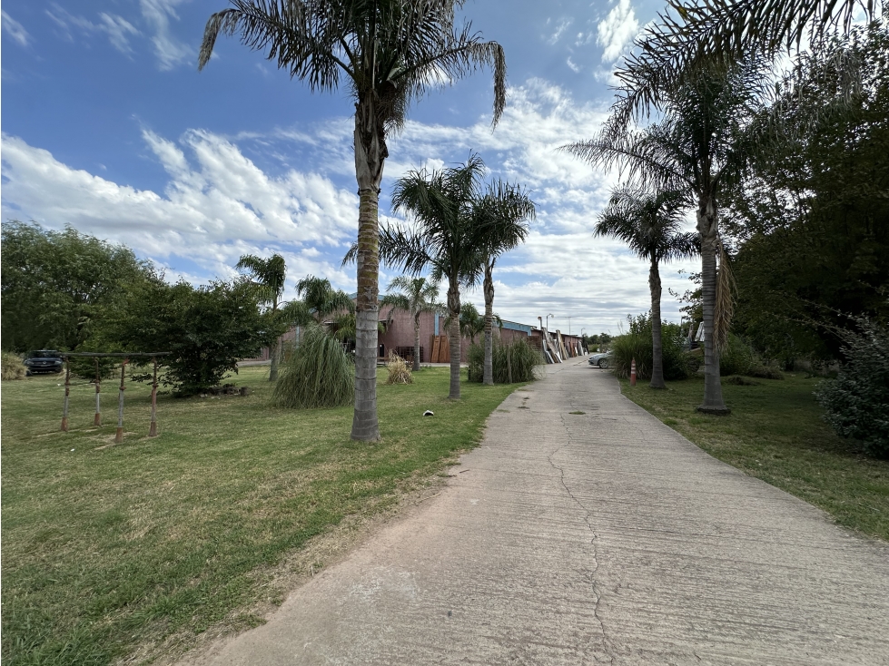 VENTA GALPÓN TURÍSTICO COMERCIAL LUJÁN - CARLOS KEEN - 2