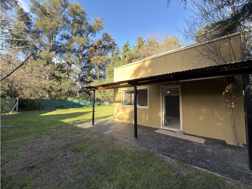 CASA QUINTA RETASADA VENTA HOSTERÍA SUR LUJÁN — foto 2