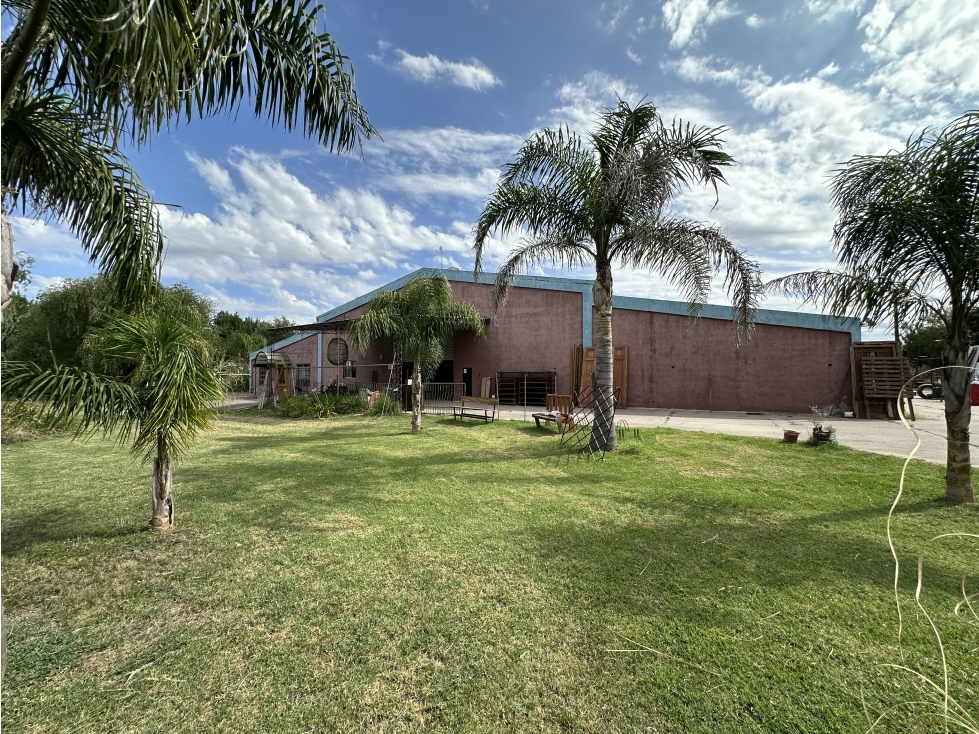 VENTA GALPÓN TURÍSTICO COMERCIAL LUJÁN - CARLOS KEEN - 3