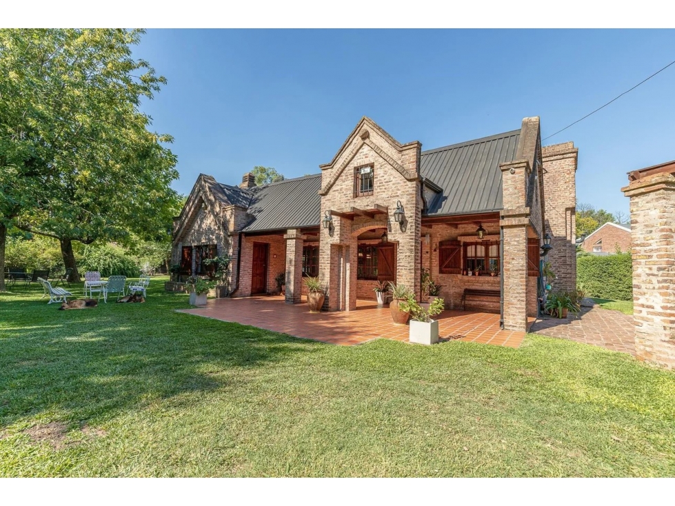 CASA ESTILO CAMPO VENTA LUJÁN