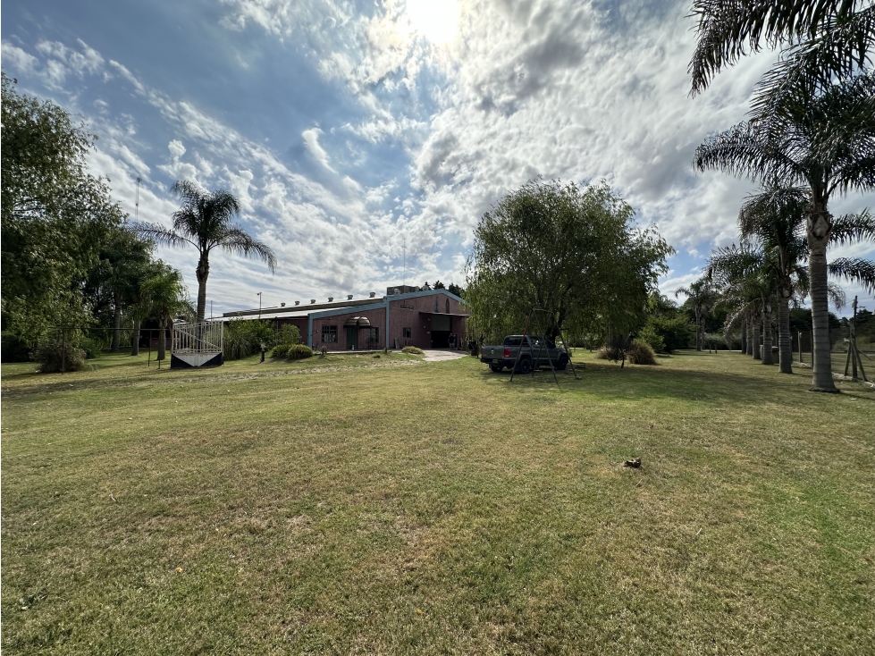 VENTA GALPÓN TURÍSTICO COMERCIAL LUJÁN - CARLOS KEEN - 6