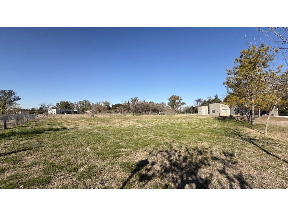 LOTE VENTA BARRIO CERRADO LA ASUNCIÓN - 4