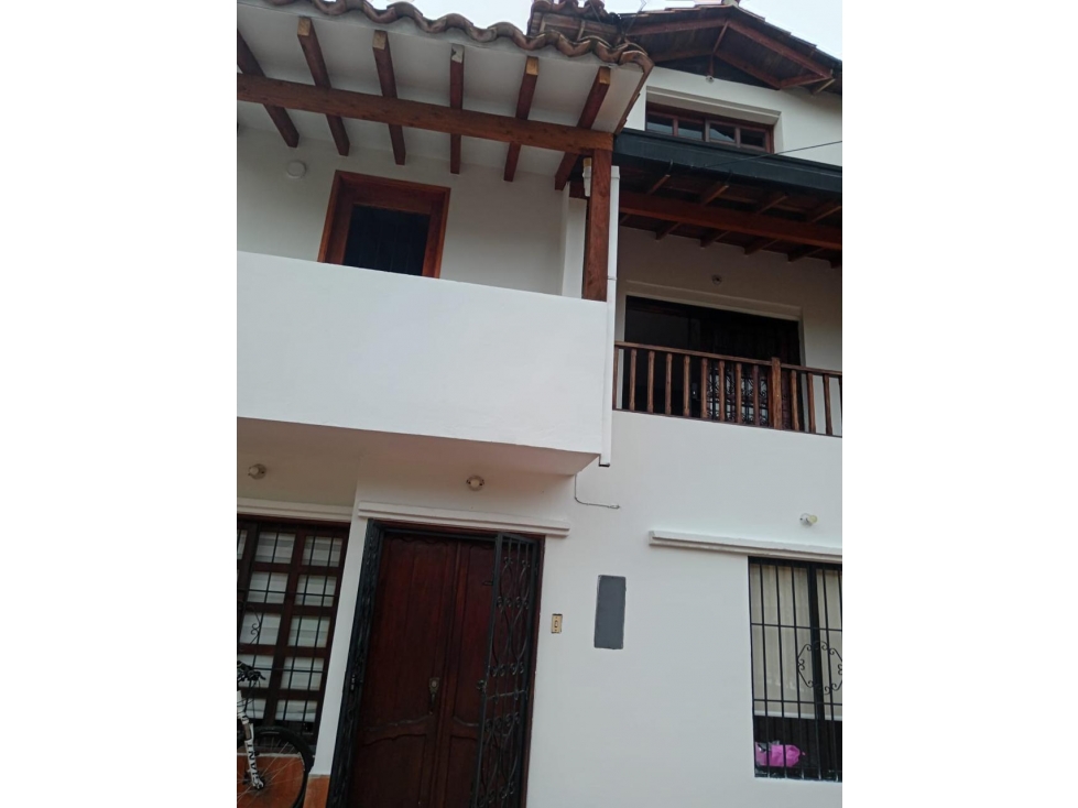 VENTA DE CASA EN RONEGRO TUTUCAN 3 NIVELES