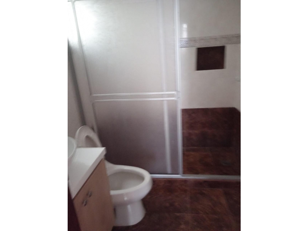 VENTA DE CASA EN RONEGRO TUTUCAN 3 NIVELES — foto 4