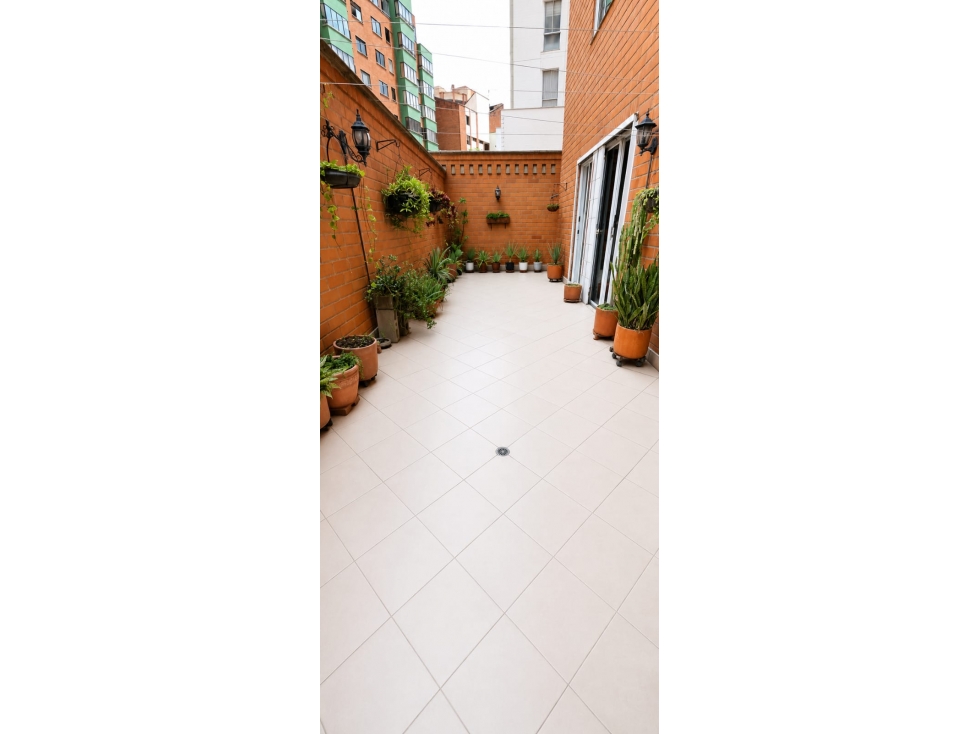 VENTA APARTAMENTO LAURELES