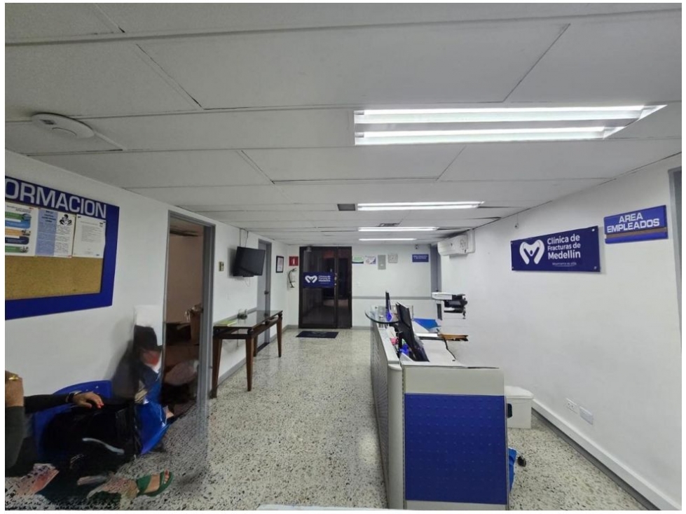 VENTA LOCAL COMERCIAL CANDELARIA — foto 3