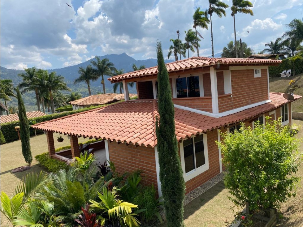 VENTA CASA CAMPESTRE EN COPACABANA