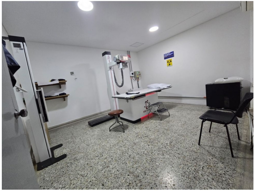 VENTA LOCAL COMERCIAL CANDELARIA — foto 2
