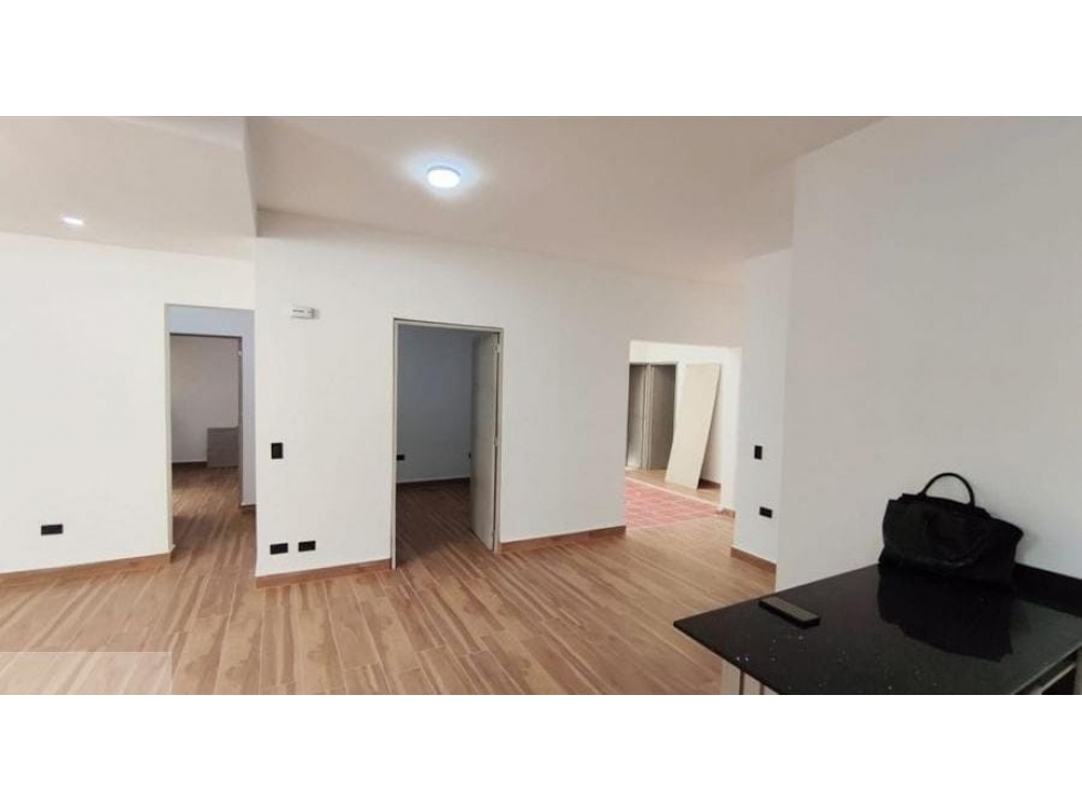 VENTA APARTAMENTO LAURELES — foto 2