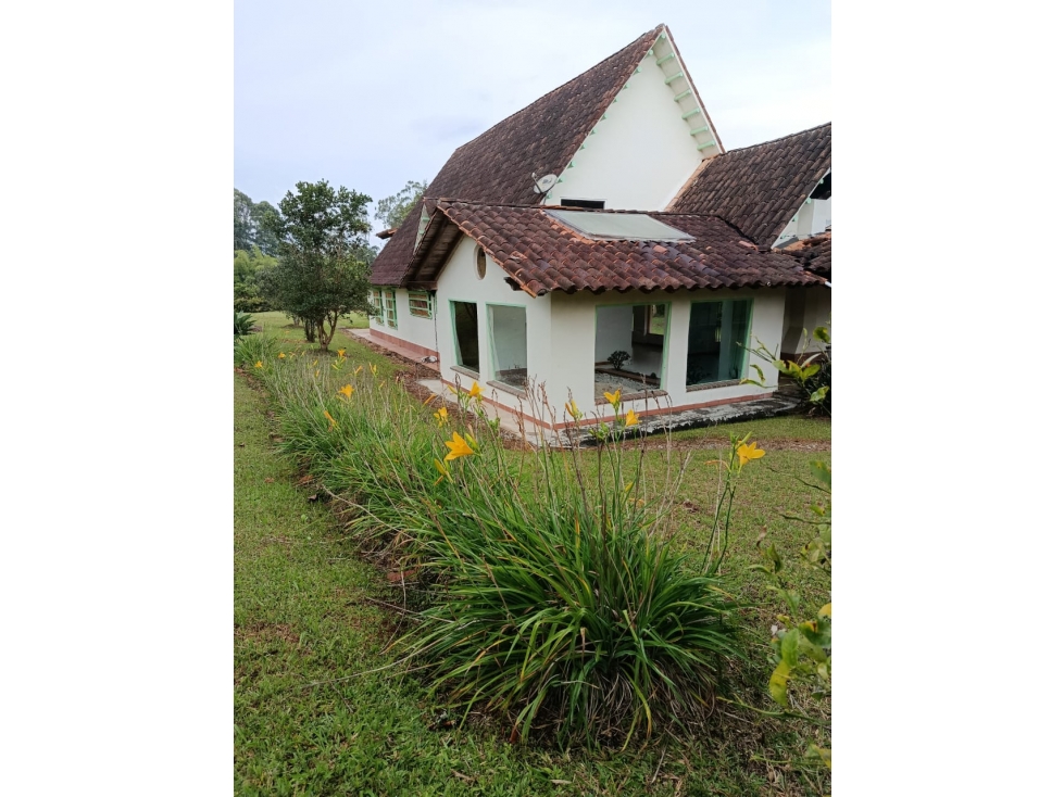VENTA FINCA RIONEGRO SANTA ANA — foto 2