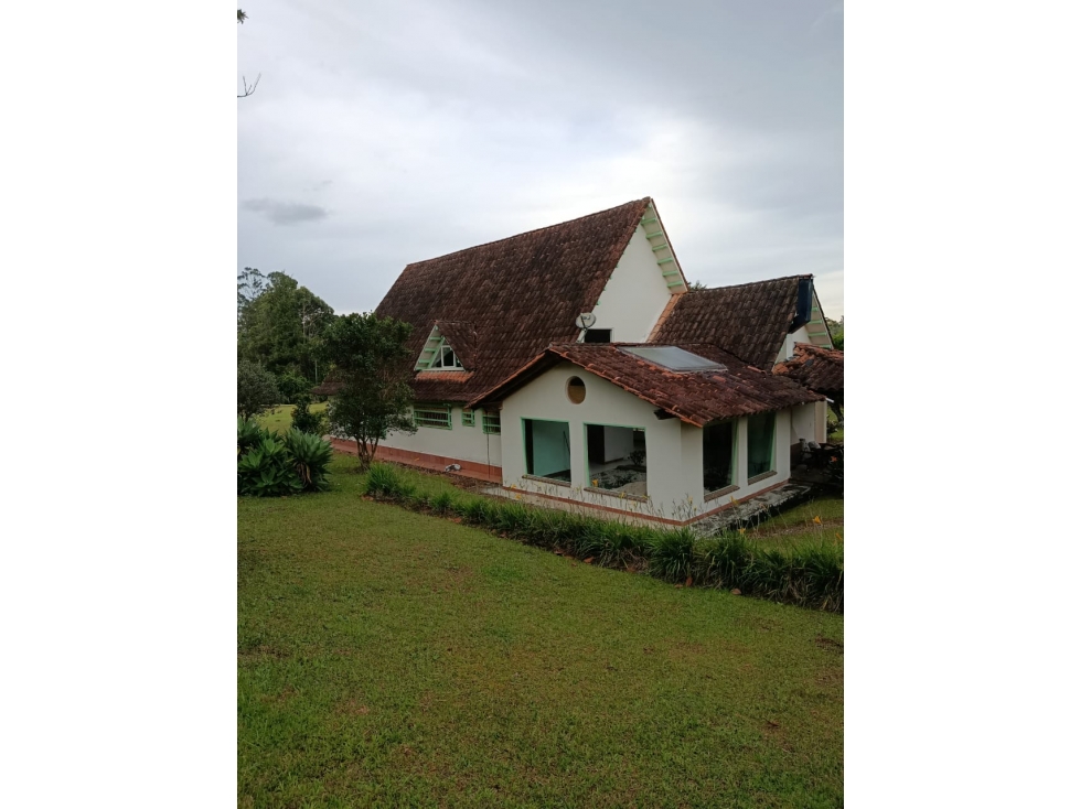 VENTA FINCA RIONEGRO SANTA ANA