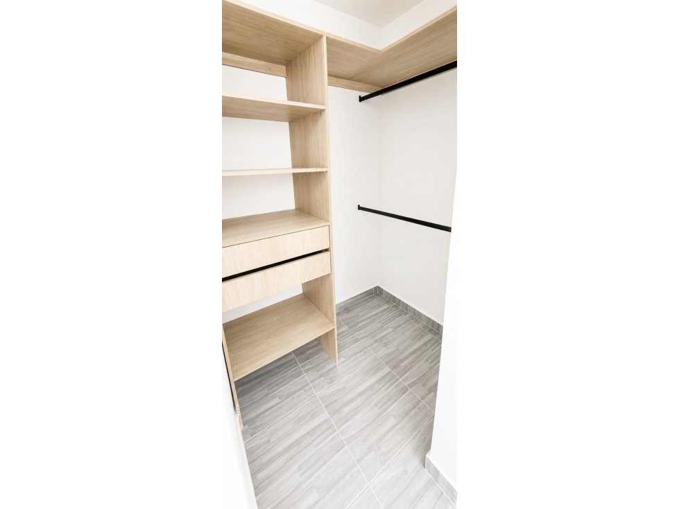 APARTAMENTO BELLO DISTRITO PLAZA 1 — foto 6