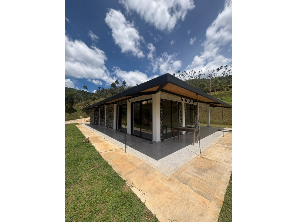 VENTA CASA CAMPESTRE CALDAS LA CLARA - 4