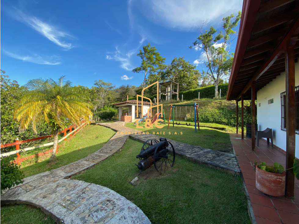 Casa finca en venta en Porce, Antioquia - 2