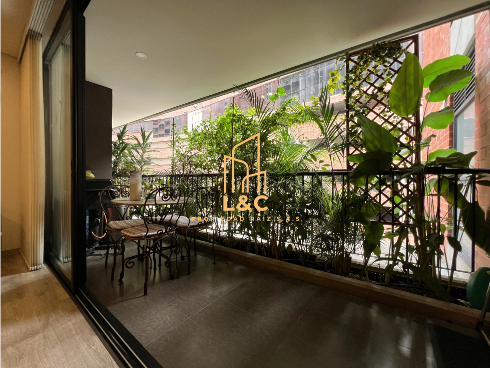 Apartamento en venta en El Poblado, Medellín.