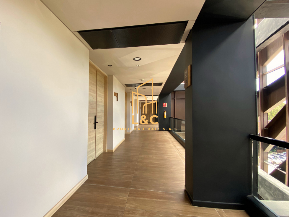 Oficina en arriendo en Alto de Las Palmas — foto 3