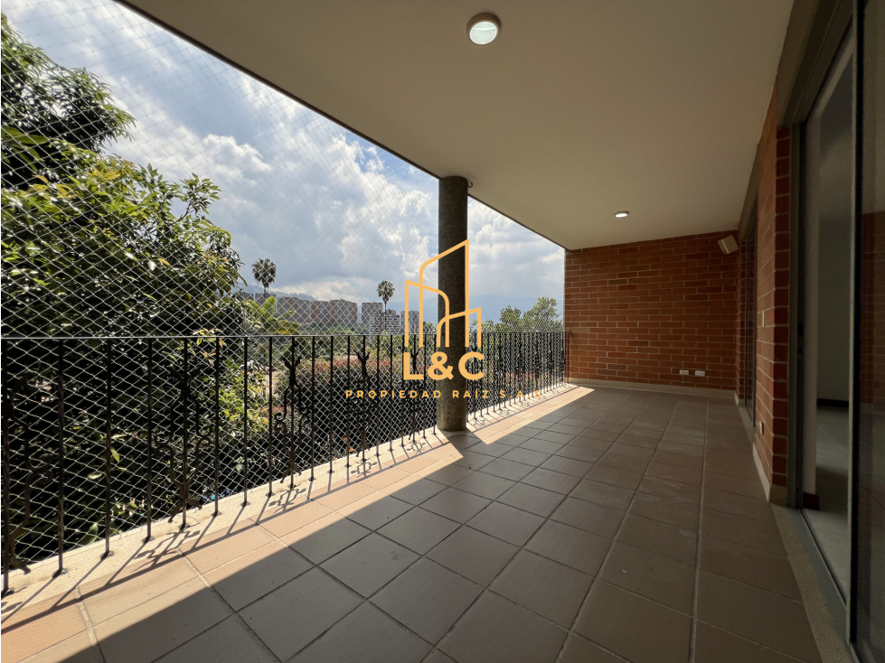 Casa en arriendo en Envigado