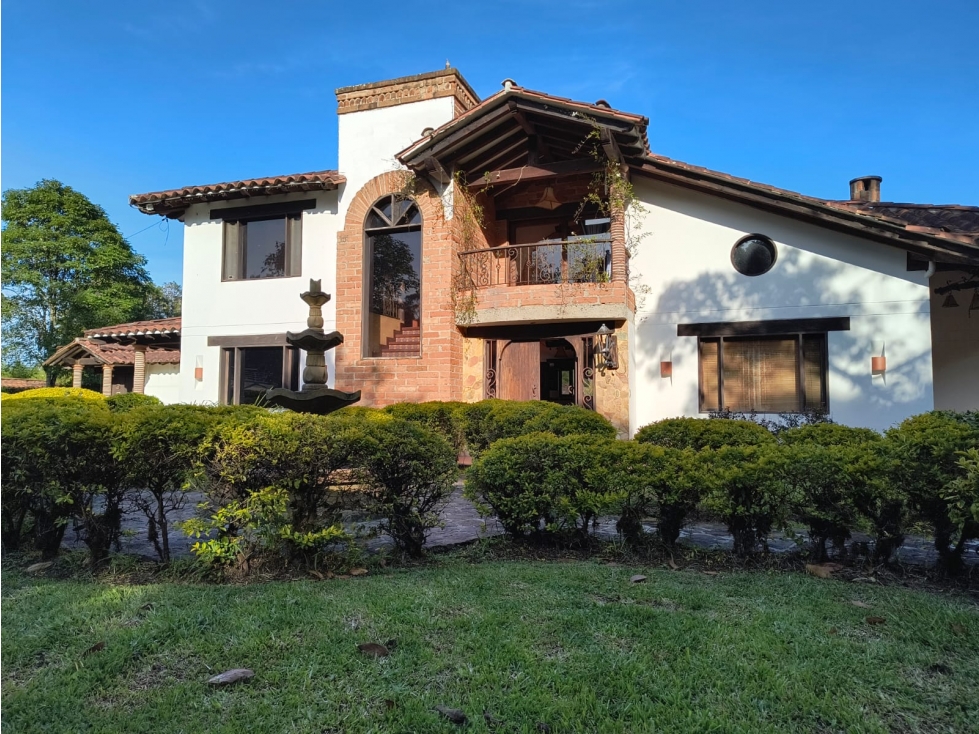 Se vende Casa en vereda cabeceras de Llanogrande