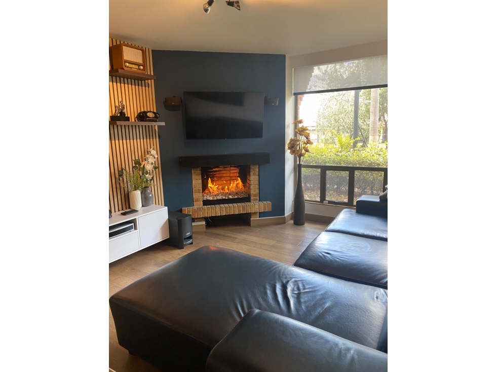 ARRIENDO APTO AMOBLADO EN ROSALES, 2 ALCOBAS Y ESTUDIO