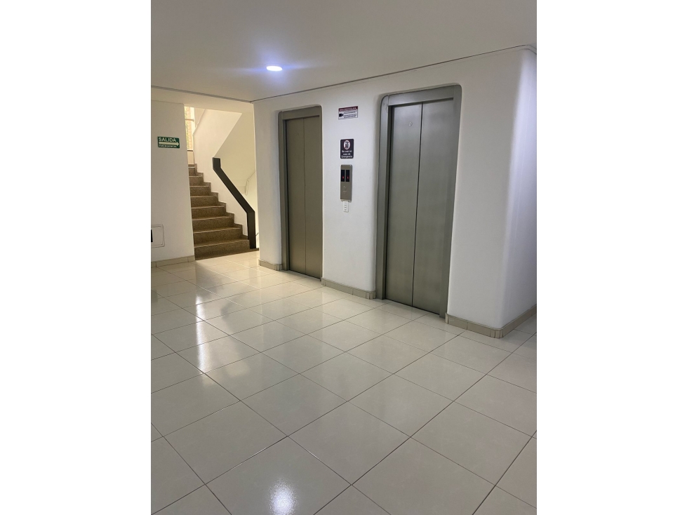 OFICINA CALLE 100 — foto 3