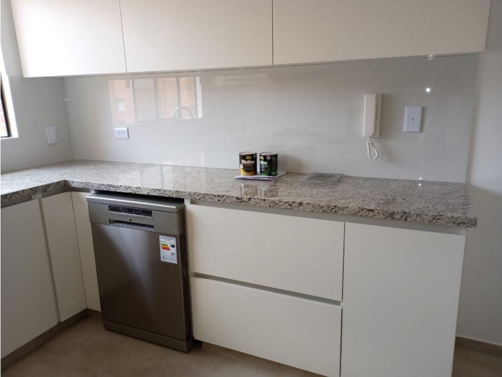VENDO LINDO APTO ROSALES BAJO REMODELADO — foto 6