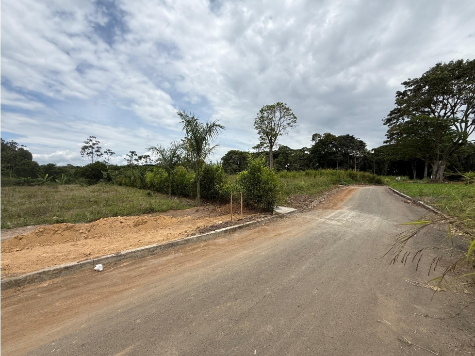 Venta de lote en todo cerritos Pereira conjunto cerrado